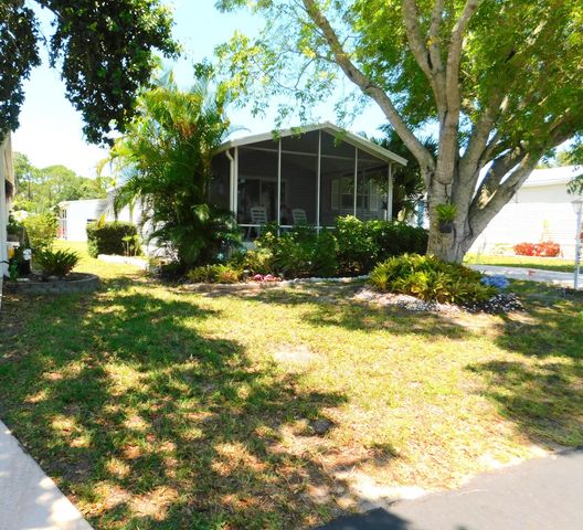 376 Seahorse Terrace, Fort Pierce, FL 34982
