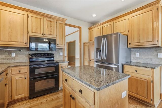 3930 W 223 Street, Bucyrus, KS 66013