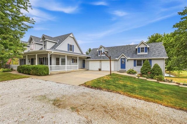 3930 W 223 Street, Bucyrus, KS 66013
