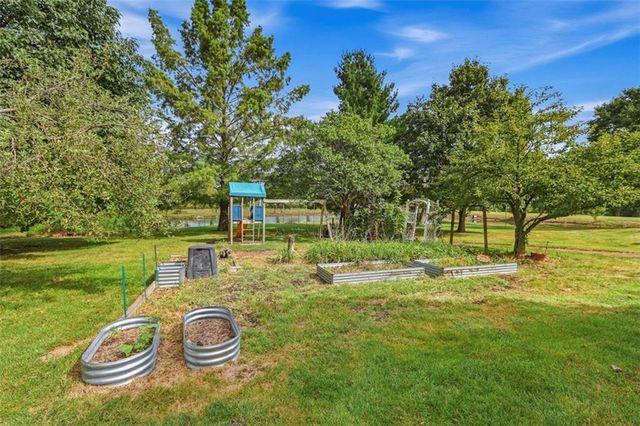 3930 W 223 Street, Bucyrus, KS 66013