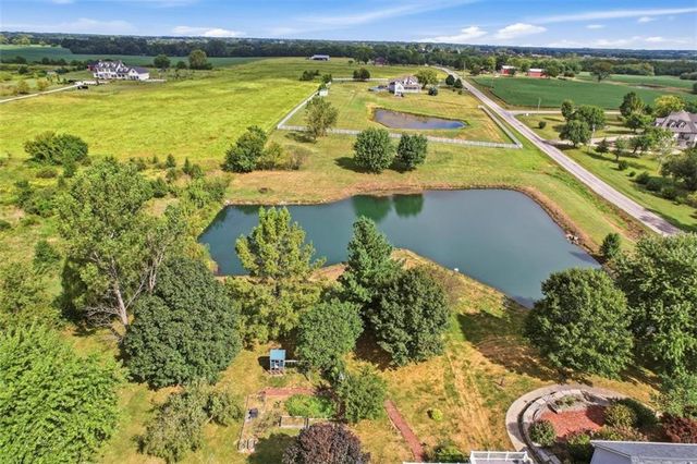 3930 W 223 Street, Bucyrus, KS 66013