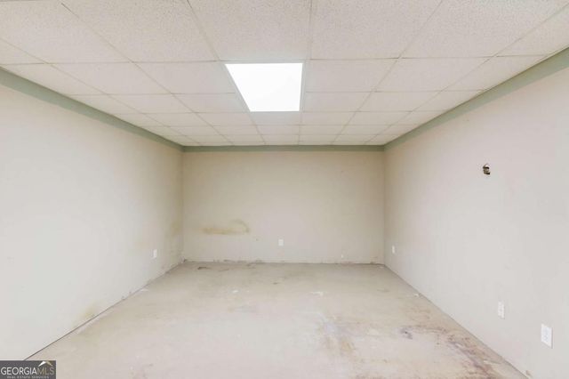 3322 Henderson View Court, Loganville, GA 30052