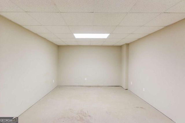 3322 Henderson View Court, Loganville, GA 30052