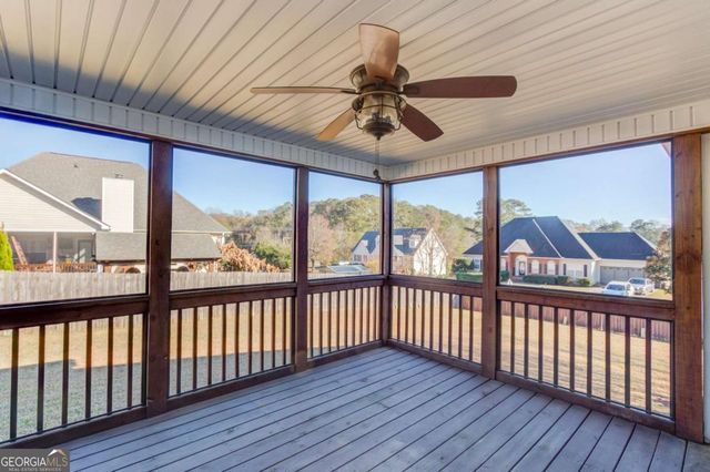 3322 Henderson View Court, Loganville, GA 30052