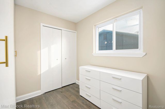 720 Hamlet Court, Auburn Hills, MI 48326