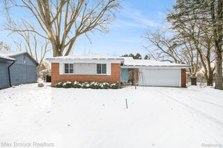 720 Hamlet Court, Auburn Hills, MI 48326