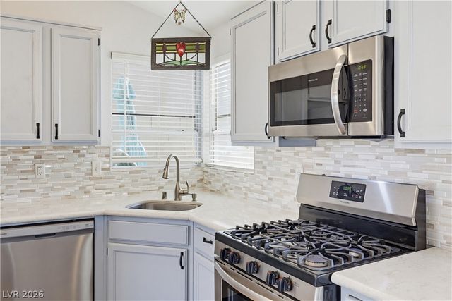 2411 Inlet Beach Court, North Las Vegas, NV 89031