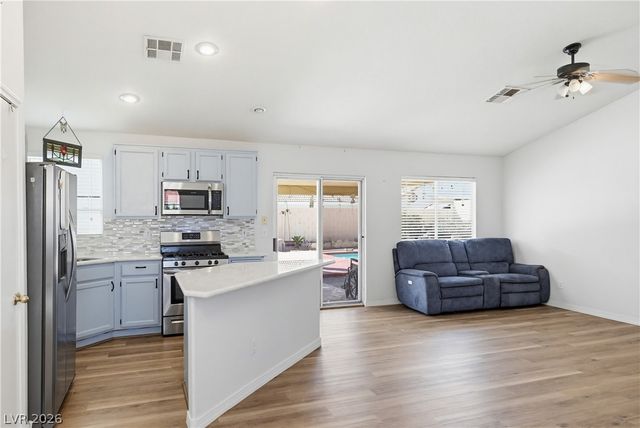 2411 Inlet Beach Court, North Las Vegas, NV 89031