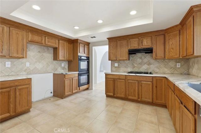 2888 Shirley Drive, Newbury Park, CA 91320
