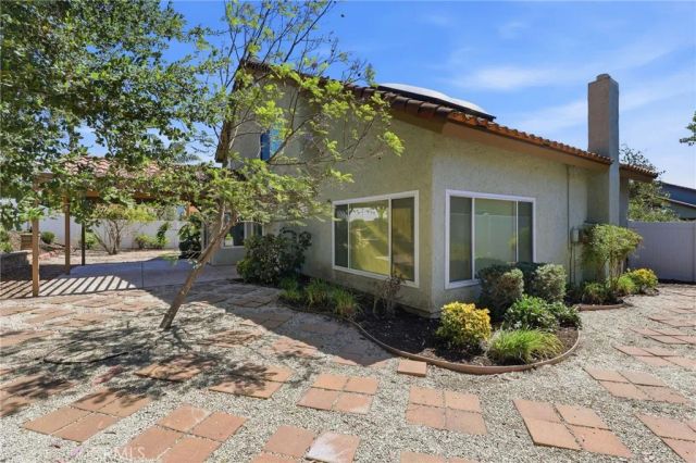 2888 Shirley Drive, Newbury Park, CA 91320