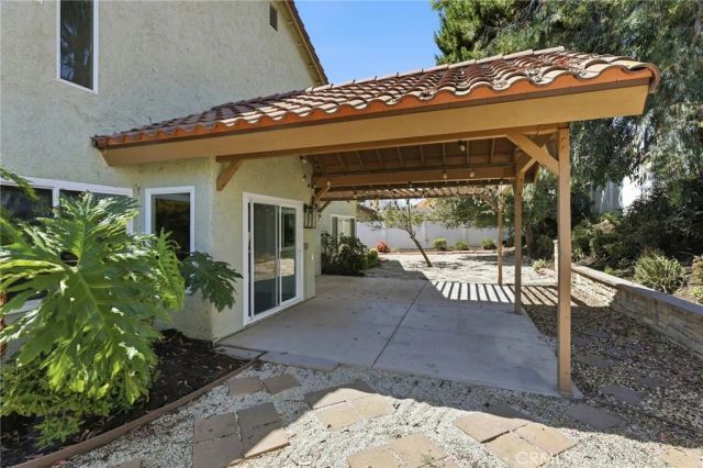 2888 Shirley Drive, Newbury Park, CA 91320