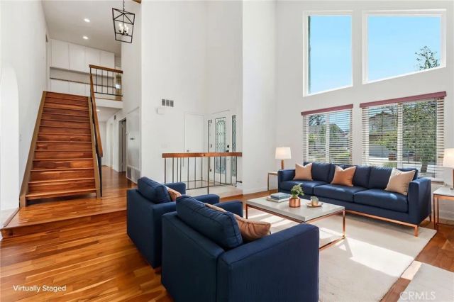 2888 Shirley Drive, Newbury Park, CA 91320