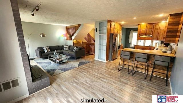 6805 Summerset Court, Lincoln, NE 68516