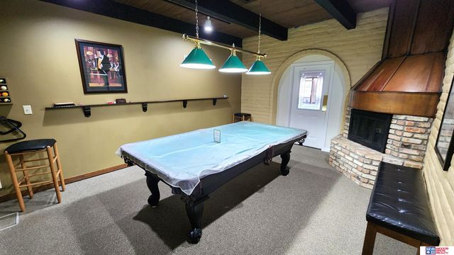 6805 Summerset Court, Lincoln, NE 68516