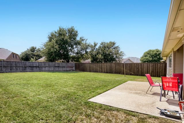4003 Red Rock Drive, Heartland, TX 75126