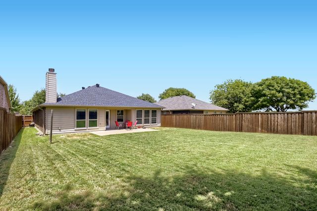 4003 Red Rock Drive, Heartland, TX 75126