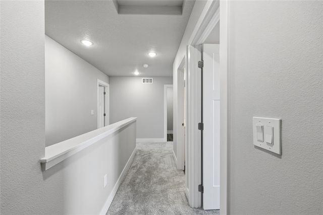5672 Brook View Avenue, Des Moines, IA 50317