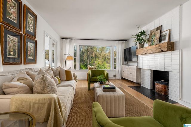 15 GAYWOOD CIRCLE, Mountain Brook, AL 35213