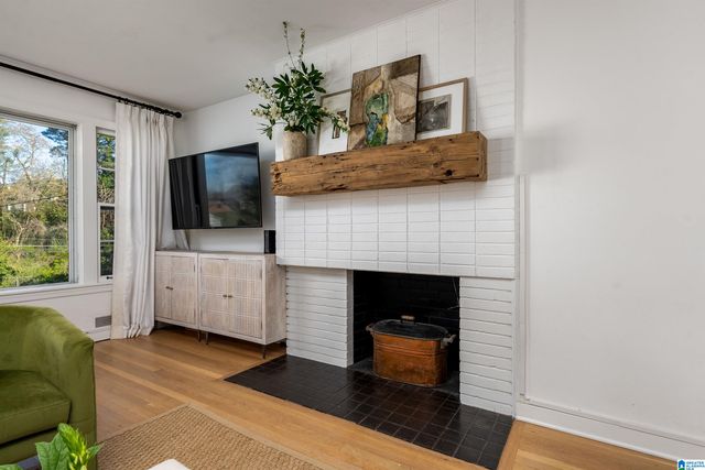 15 GAYWOOD CIRCLE, Mountain Brook, AL 35213