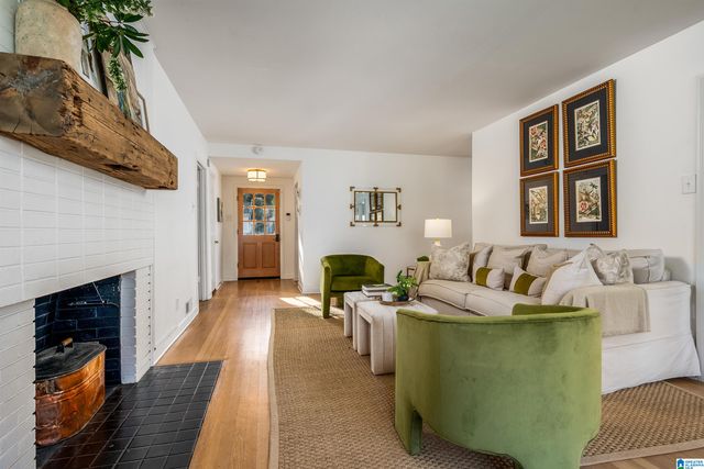 15 GAYWOOD CIRCLE, Mountain Brook, AL 35213