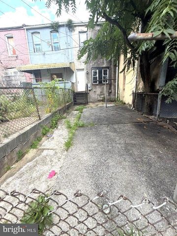 1805 CLIFTON AVE, Baltimore, MD 21217