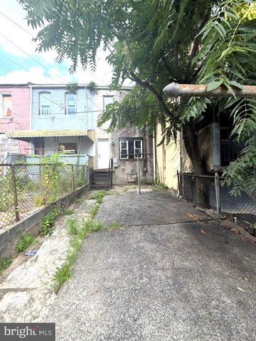 1805 CLIFTON AVE, Baltimore, MD 21217