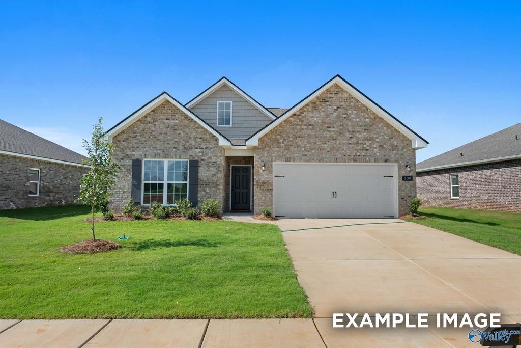124 Luxor Avenue, Owens Cross Roads, AL 35763