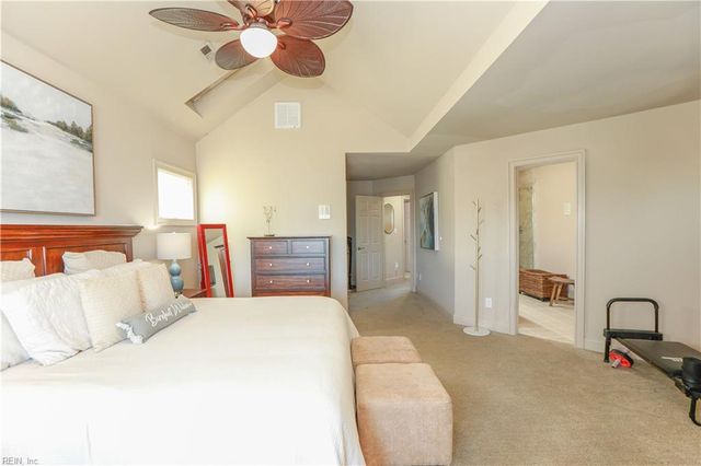 7 Channel LN, Hampton, VA 23664