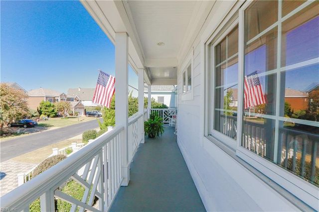 7 Channel LN, Hampton, VA 23664