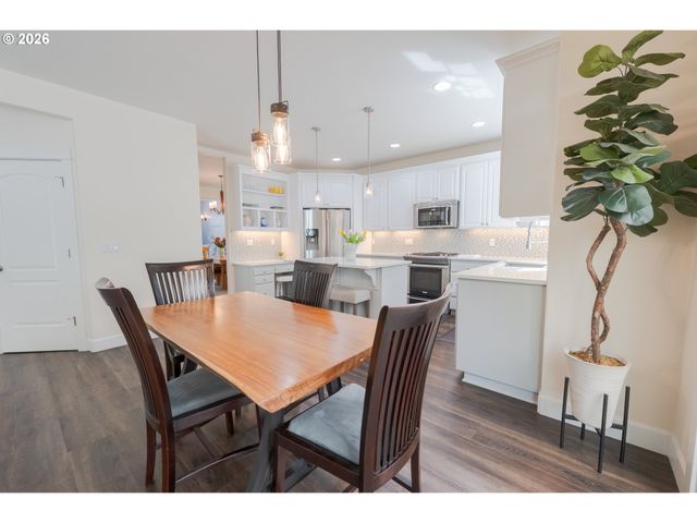 22497 Sw 107TH Ave, Tualatin, OR 97062