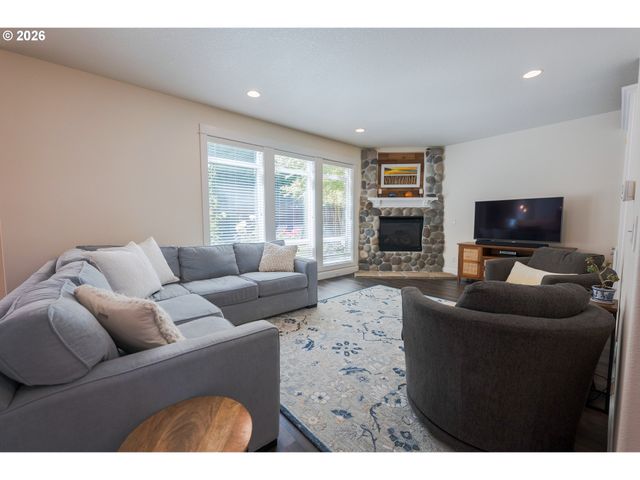 22497 Sw 107TH Ave, Tualatin, OR 97062