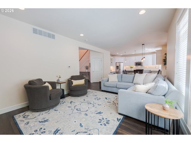 22497 Sw 107TH Ave, Tualatin, OR 97062