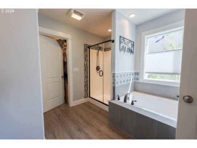 22497 Sw 107TH Ave, Tualatin, OR 97062