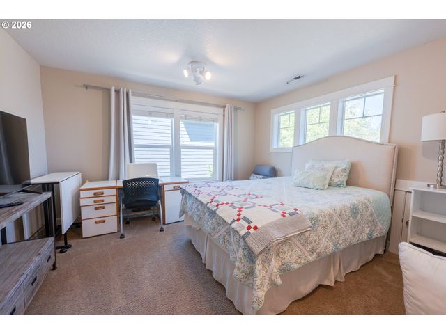 22497 Sw 107TH Ave, Tualatin, OR 97062