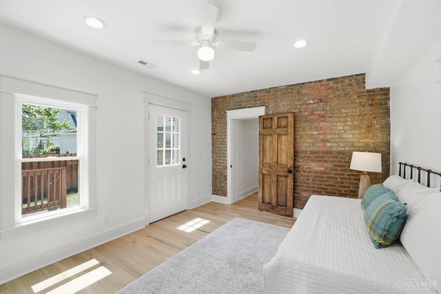 5642 Ridge Avenue, Cincinnati, OH 45213