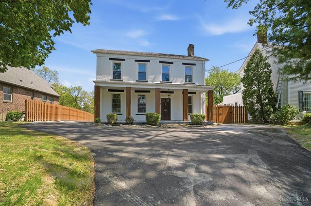 5642 Ridge Avenue, Cincinnati, OH 45213