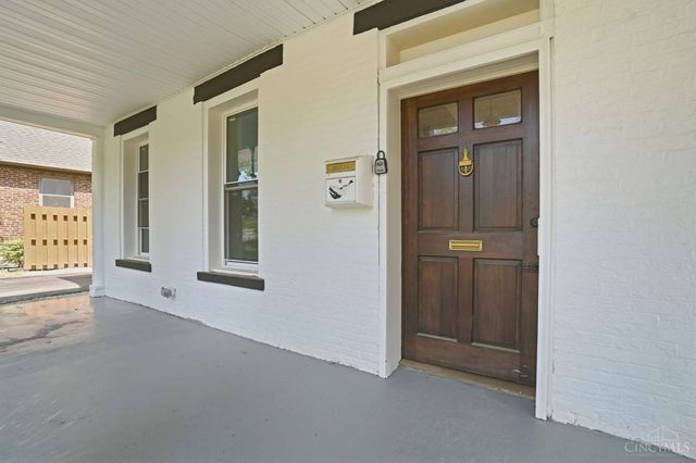 5642 Ridge Avenue, Cincinnati, OH 45213