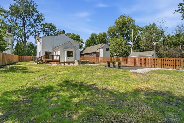 5642 Ridge Avenue, Cincinnati, OH 45213