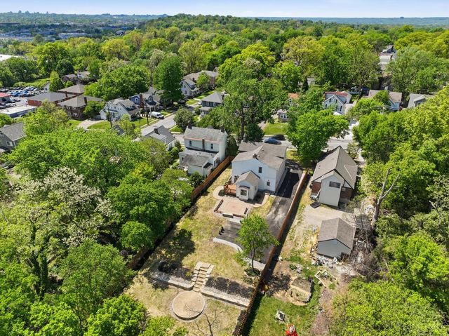 5642 Ridge Avenue, Cincinnati, OH 45213