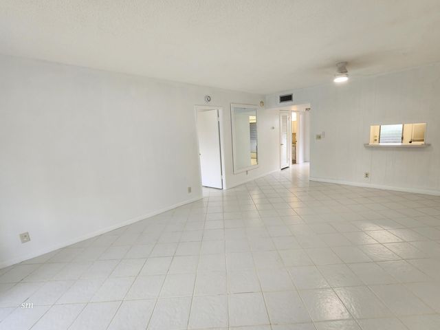 4900 Washington Street 309, Hollywood, FL 33021