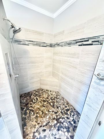 5005 Waters Edge Drive, Valparaiso, IN 46383