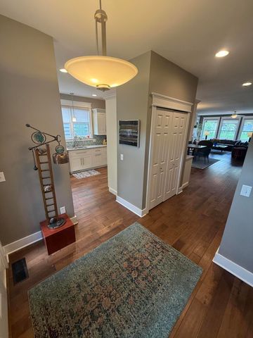 5005 Waters Edge Drive, Valparaiso, IN 46383