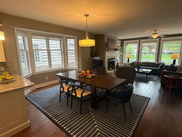 5005 Waters Edge Drive, Valparaiso, IN 46383