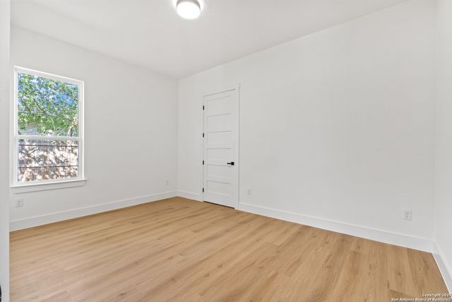 414 Como, San Antonio, TX 78220