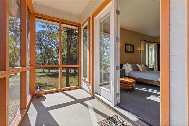 204 Kahana LN, Bastrop, TX 78602