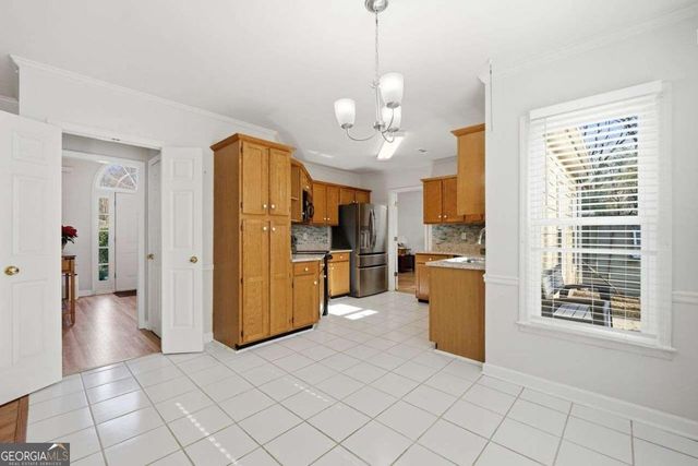 850 Ashley Laine Walk, Lawrenceville, GA 30043