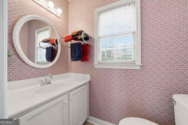 850 Ashley Laine Walk, Lawrenceville, GA 30043