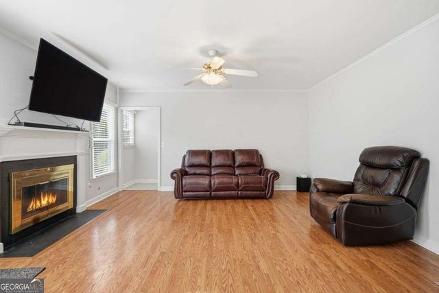 850 Ashley Laine Walk, Lawrenceville, GA 30043