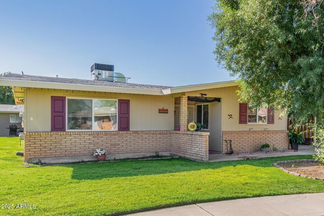 10405 W CORTE DEL SOL OESTE --, Sun City, AZ 85351