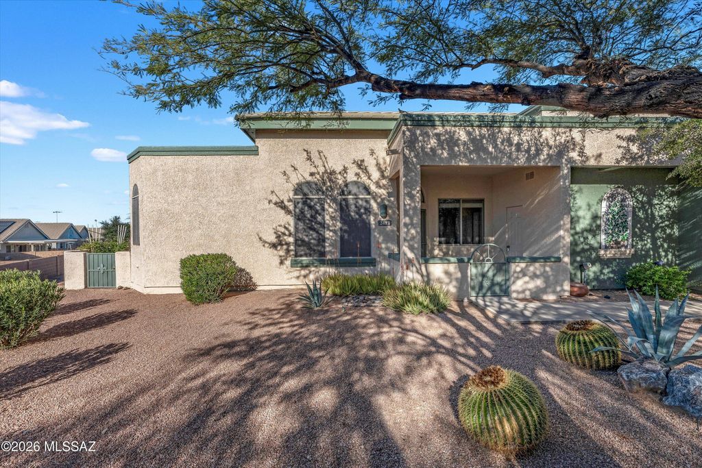 2413 W Via Di Silvio, Tucson, AZ 85741